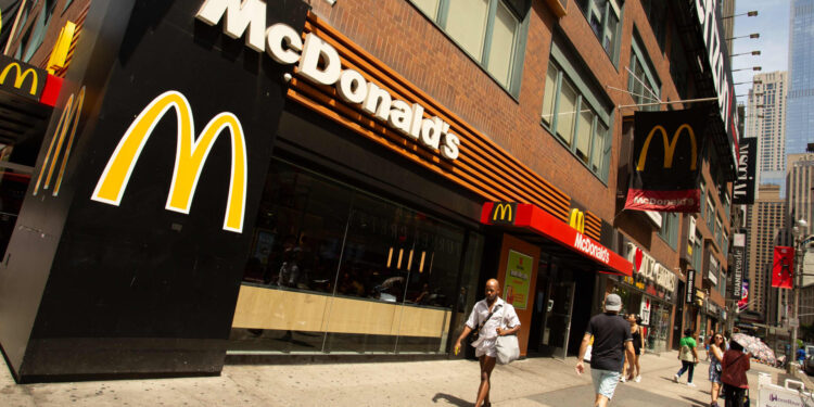 3 trends are dividing restaurant companies into winners and losers