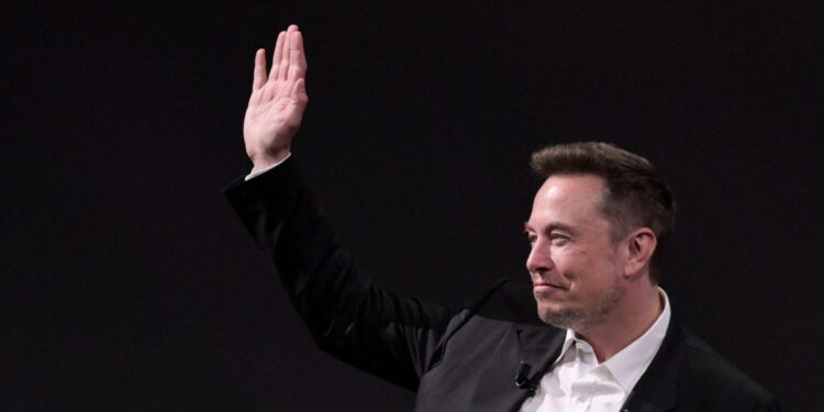 Elon Musk created a new, more affordable version of Tesla’s flagship models overnight Elon Musk created a new, more affordable version of Tesla’s flagship models overnight