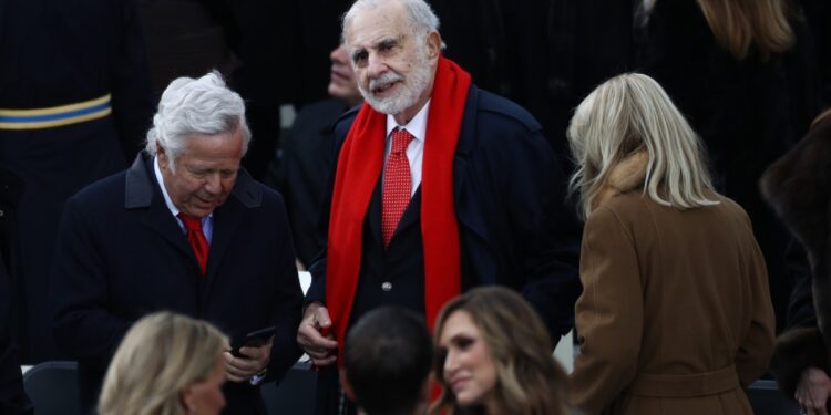 Famed activist investor Carl Icahn promises a ‘reset’ as his company’s shares plunge as much as 37% Famed activist investor Carl Icahn promises a ‘reset’ as his company’s shares plunge as much as 37%