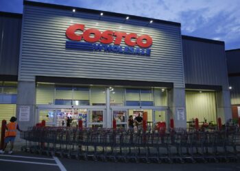 Costco tops quarterly earnings expectations, even as sales remain soft
