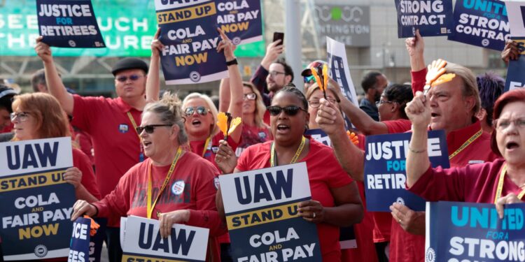 UAW strike: Biden, Trump seek blue-collar votes in swing state Michigan