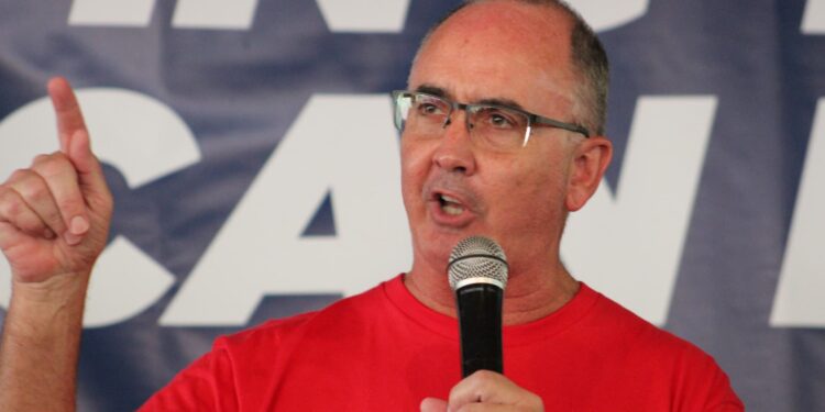 UAW strike would show Biden, other leaders that it’s time to ‘pick a side,’ union boss says