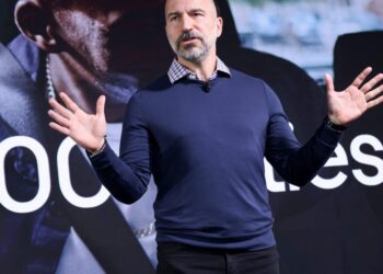 Uber issues muted holiday forecast as it hits record profit