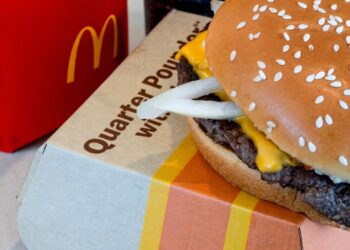 McDonald’s to invest more than 0 million to speed up recovery after E. coli outbreak