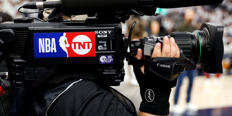 NBA, Warner Bros. Discovery agree to settle lawsuit over live game rights NBA, Warner Bros. Discovery agree to settle lawsuit over live game rights