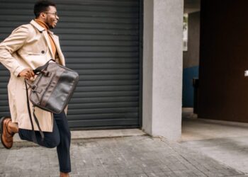 Gen Z workers think showing up 10 minutes late to work is as good as being on time