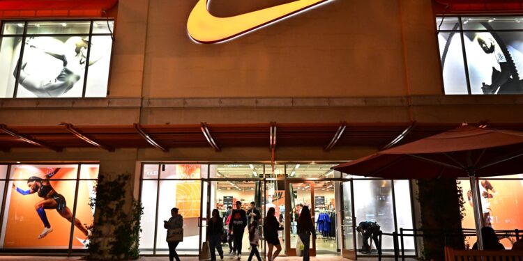 Nike CEO Elliott Hill outlines new strategy after retailer blames promotions for declining revenue and profit Nike CEO Elliott Hill outlines new strategy after retailer blames promotions for declining revenue and profit
