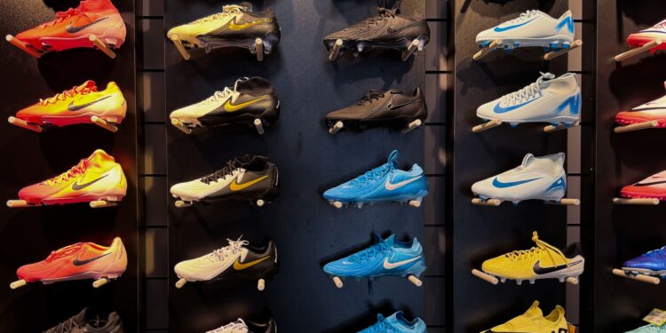 Nike renews its contract with the NFL after league briefly courted other bidders Nike renews its contract with the NFL after league briefly courted other bidders