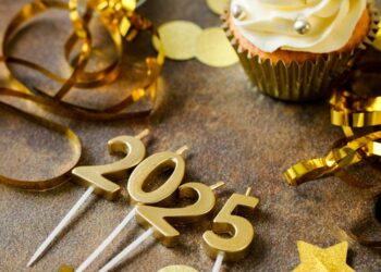 These stores are open—and closed—on New Year’s Day 2025