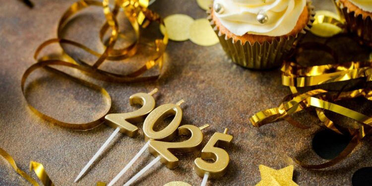 These stores are open—and closed—on New Year’s Day 2025 These stores are open—and closed—on New Year’s Day 2025