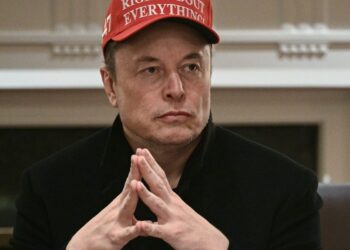 Musk says his xAI startup bought X at  billion valuation