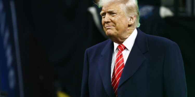 Wall Street braces for Trump’s April 2 tariff deadline—it foresees 18% EU import duties and a 43% chance of a U.S. recession