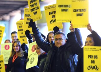 United Airlines reaches ‘industry-leading’ labor deal with flight attendants, union says