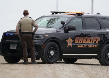 Man suspected of shooting 2 Minnesota lawmakers caught