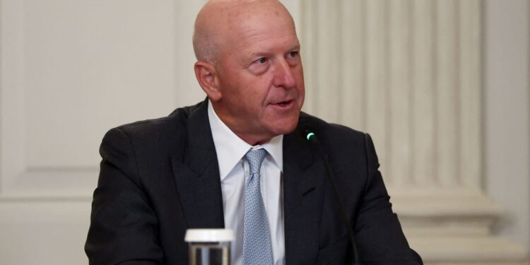 Goldman Sachs tops estimates as traders generate 0 million more revenue than expected Goldman Sachs tops estimates as traders generate 0 million more revenue than expected