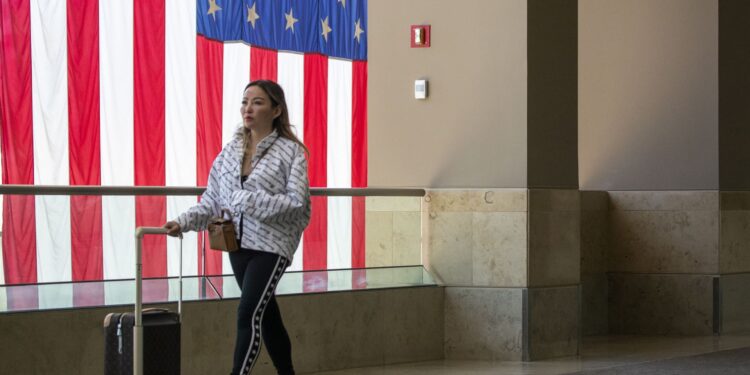 International inbound travel to U.S. shows mixed recovery International inbound travel to U.S. shows mixed recovery