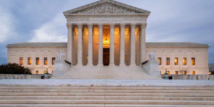 Alex Jones is appealing the .4 billion Sandy Hook verdict to the U.S. Supreme Court, arguing he should get leeway for his free speech because he’s a journalist | Fortune Alex Jones is appealing the .4 billion Sandy Hook verdict to the U.S. Supreme Court, arguing he should get leeway for his free speech because he’s a journalist | Fortune