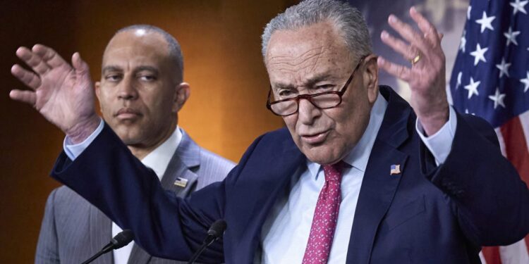 Trump to meet with top congressional leaders Monday ahead of government shutdown deadline at midnight on Wednesday | Fortune Trump to meet with top congressional leaders Monday ahead of government shutdown deadline at midnight on Wednesday | Fortune