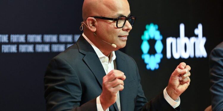 AI empowers criminals to launch ‘customized attacks at scale’—but could also help firms fortify their defenses, say tech industry leaders | Fortune AI empowers criminals to launch ‘customized attacks at scale’—but could also help firms fortify their defenses, say tech industry leaders | Fortune