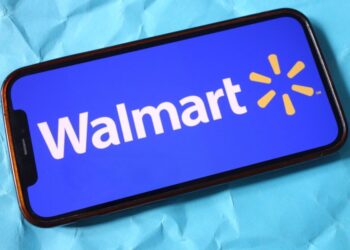 Walmart’s deal with ChatGPT should worry every ecommerce small business: Your website is living on borrowed time in the age of AI | Fortune Walmart’s deal with ChatGPT should worry every ecommerce small business: Your website is living on borrowed time in the age of AI | Fortune