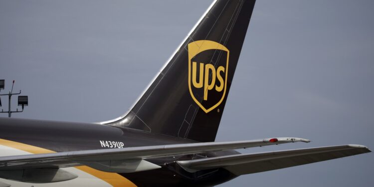 Air cargo impact from post-crash MD-11 grounding seen as ‘minimal,’ analysts say Air cargo impact from post-crash MD-11 grounding seen as ‘minimal,’ analysts say