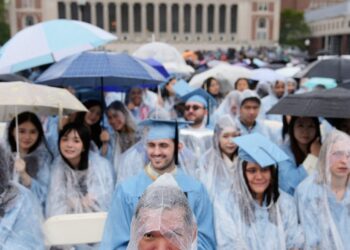 Even college graduates no longer think a degree is worth the cost as the once-safe path to the American dream is now seen as a risky venture | Fortune