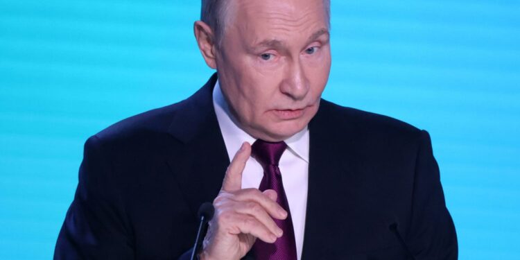 Secret U.S.-Russia talks led to plan that blindsided Ukraine | Fortune