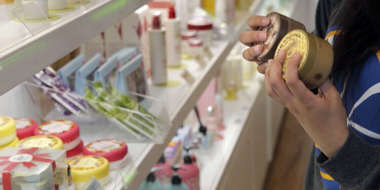 TikTok-fueled K-beauty boom triggers a retail race in the U.S. TikTok-fueled K-beauty boom triggers a retail race in the U.S.