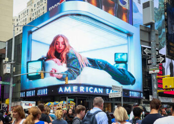 American Eagle stock jumps as it expects a big holiday, raises forecast after Sydney Sweeney ads