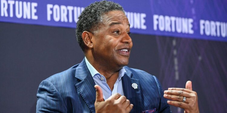 Exelon CEO: The ‘warning lights are on’ for U.S. elecgrid resilience and utility prices amid AI demand surge | Fortune Exelon CEO: The ‘warning lights are on’ for U.S. elecgrid resilience and utility prices amid AI demand surge | Fortune