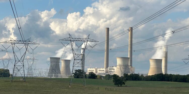 Georgia regulators approve 50% power capacity boost, betting that massive AI data center demand will eventually materialize | Fortune