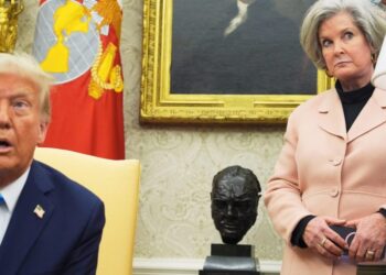 Trump has ‘an alcoholic’s personality, chief of staff says in wide-ranging Vanity Fair interview. She calls it a ‘hit piece’ | Fortune Trump has ‘an alcoholic’s personality, chief of staff says in wide-ranging Vanity Fair interview. She calls it a ‘hit piece’ | Fortune