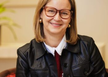 Despite getting flak for being woke and lazy, an exec at billion giant Colgate says Gen Z workers are actually ‘pushing us to get better’ | Fortune Despite getting flak for being woke and lazy, an exec at billion giant Colgate says Gen Z workers are actually ‘pushing us to get better’ | Fortune