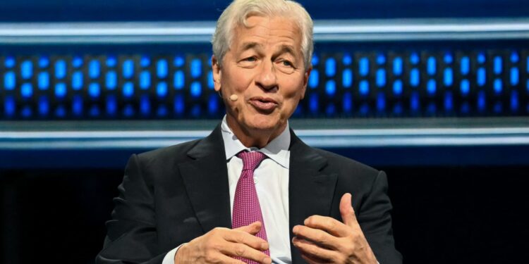 Jamie Dimon says U.S. should impose Trump’s credit card rate cap in Vermont and Massachusetts Jamie Dimon says U.S. should impose Trump’s credit card rate cap in Vermont and Massachusetts