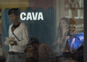 Cava reports surprise same-store sales growth, driven by menu prices