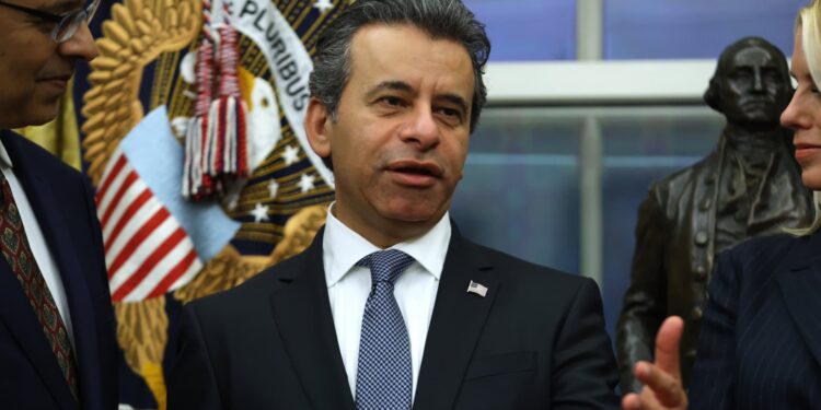 FDA chief warns U.S. is losing ground to China in early drug development, calls for faster trial approvals FDA chief warns U.S. is losing ground to China in early drug development, calls for faster trial approvals