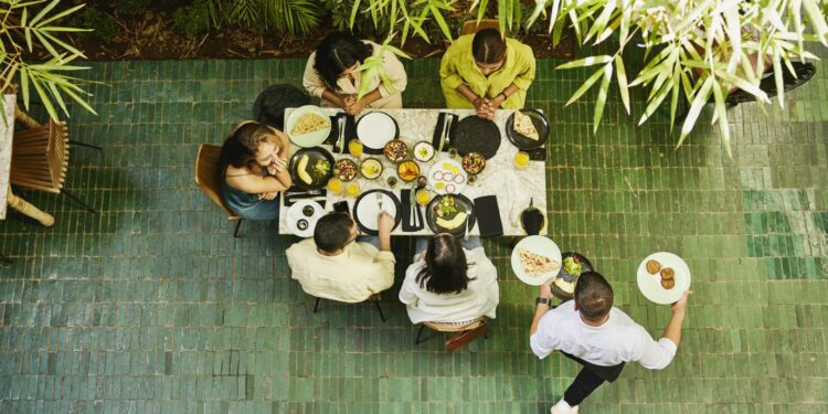 Restaurant reservation wars heat up as DoorDash enters the arena with Resy, OpenTable Restaurant reservation wars heat up as DoorDash enters the arena with Resy, OpenTable