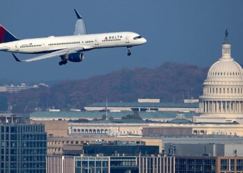 Delta suspends ‘specialty services’ perk for members of Congress, cites DHS shutdown