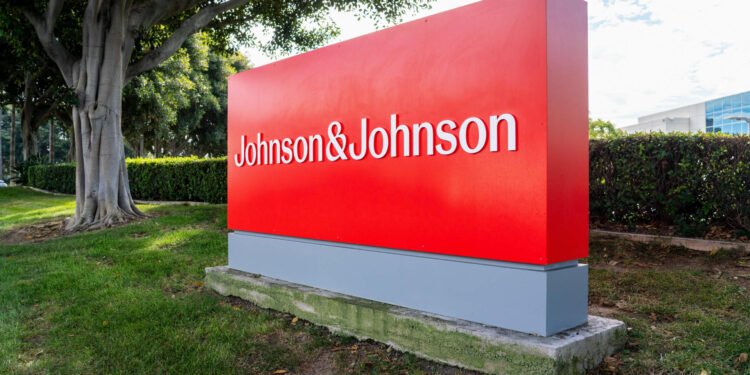 FDA approves psoriasis pill from J&J that rivals shots Tremfya, Skyrizi