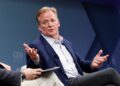 NFL, Paramount discussing media deal that could mean CBS pays an extra billion or more NFL, Paramount discussing media deal that could mean CBS pays an extra billion or more