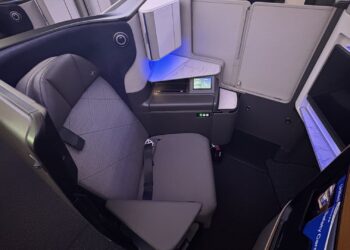 Basic business class is here with new, stripped-down United Polaris fares