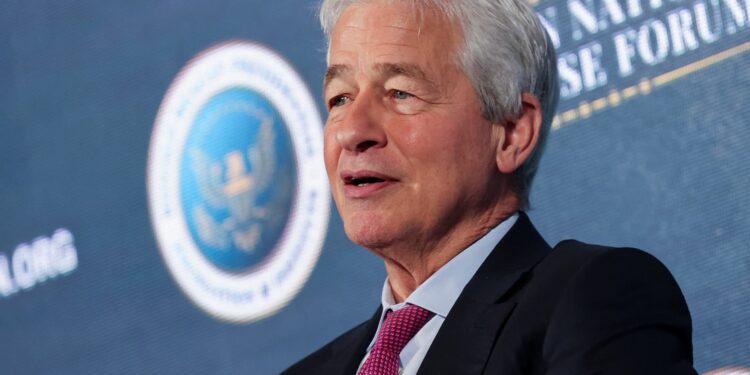 JPMorgan CEO Jamie Dimon in annual letter cites risks in geopolitics, AI and private markets