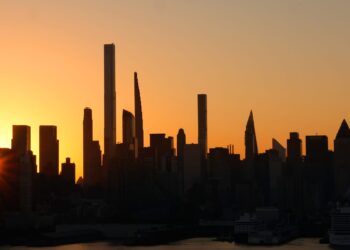 New York’s pied-a-terre tax sets up legal fight over values