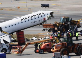 Trackers will be added to emergency vehicles at LaGuardia following deadly March collision | Fortune