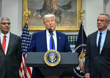 Trump administration sets up to 100% tariffs on some imported drugs, with many companies exempt