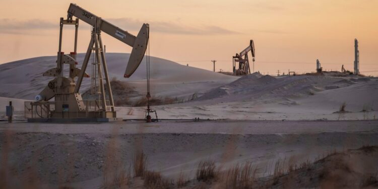 U.S. oil producers aren’t coming to the rescue despite high prices as mistrust and chaos hit outlook. The ‘market is being manipulated’ | Fortune