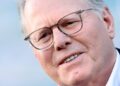 Warner Bros. CEO David Zaslav’s 7 million ‘extraordinary’ golden parachute gets ripped by proxy advisory firm ISS | Fortune