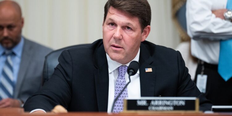 ‘We have to be able to walk and chew gum’ on government spending, says budget chairman, addressing both debt crisis and national security demands | Fortune