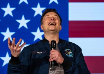 Elon Musk’s pay package reveals what SpaceX actually is: a  trillion monster built to colonize Mars | Fortune