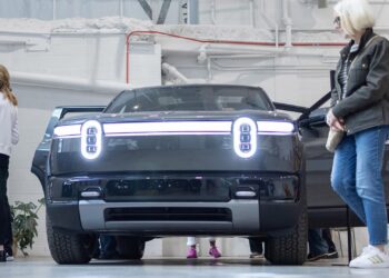 Rivian renegotiates DOE loan down to .5 billion, adjusts capacity plans for Georgia plant